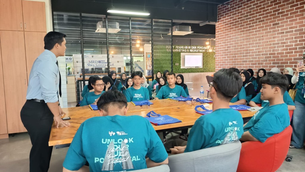 Santri Thursina Menjadi Global Changemakers di WYF 2025