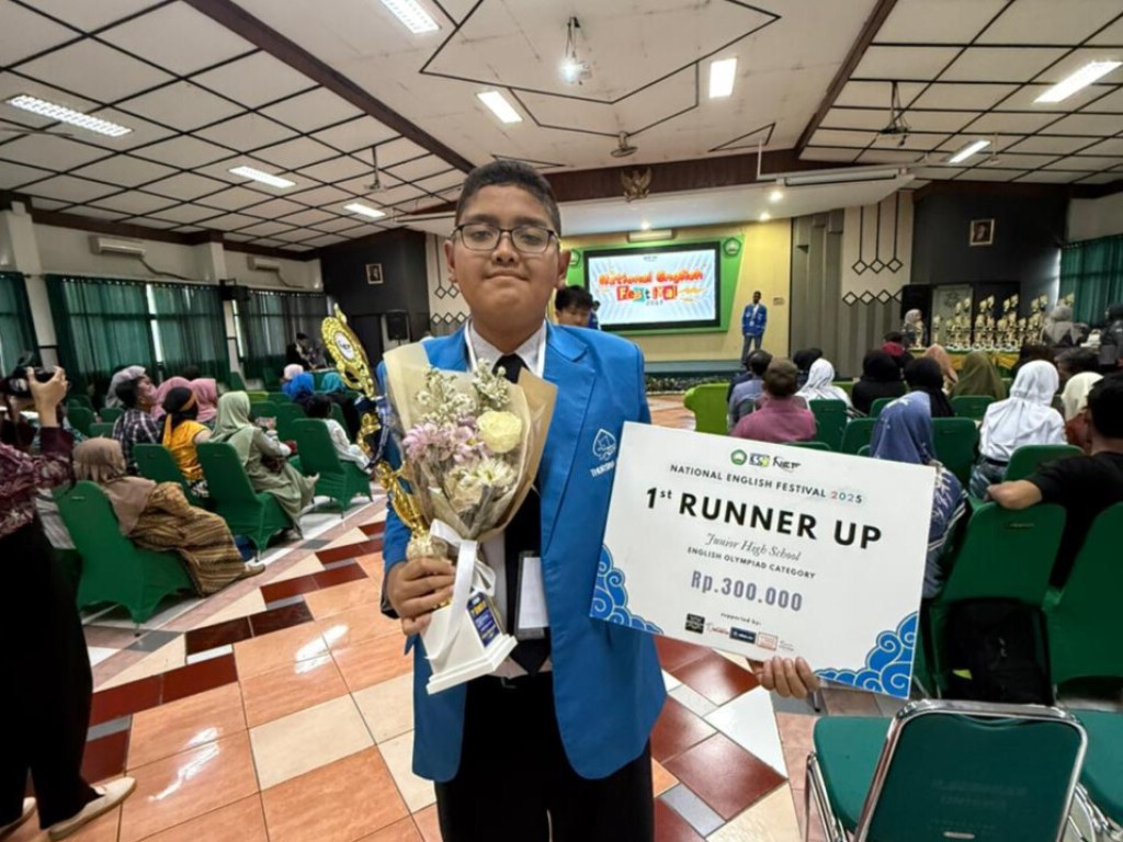 Dari 150 Peserta Santri Thursina IIBS Melesat Menjadi Runner Up Pertama Nasional