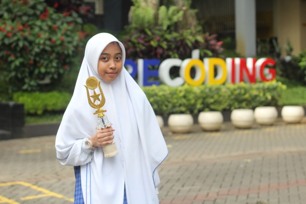 IIBS Student Secures Third Place in National Young Preacher Competition at Darul Fikri Islamic Festival 2025