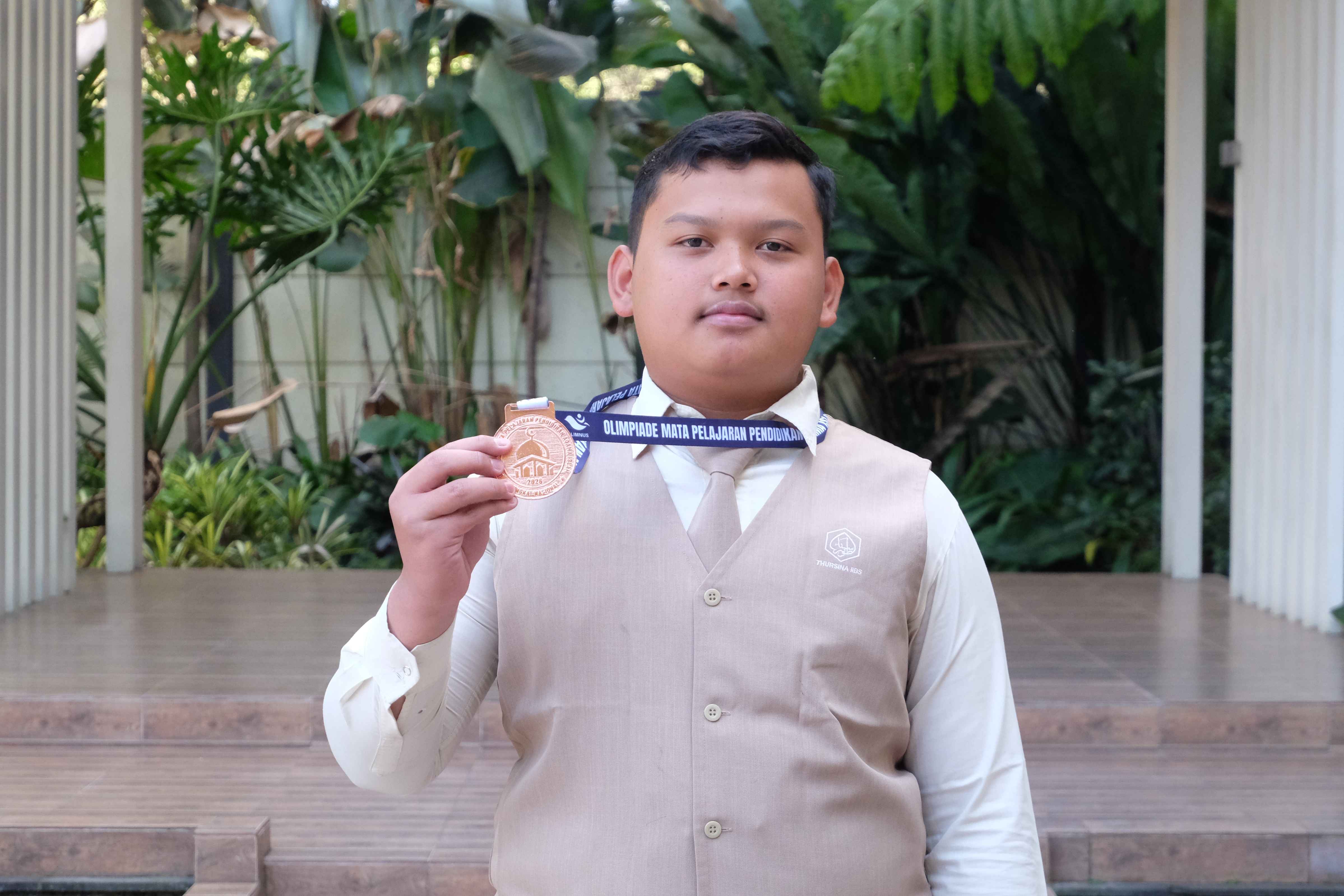Thursina IIBS Students Shine at National Islamic Education Olympiad
