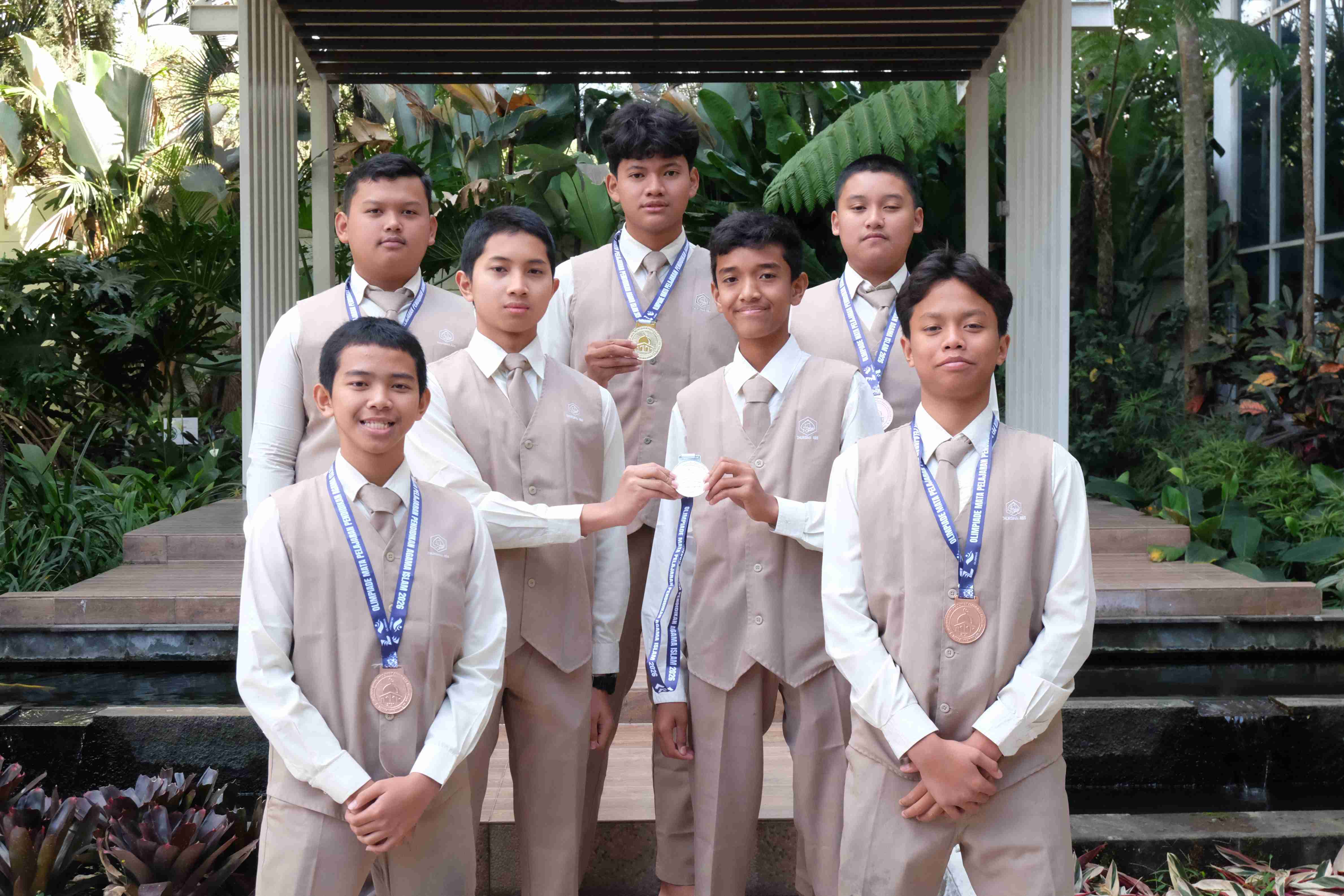 Thursina IIBS Students Shine at National Islamic Education Olympiad