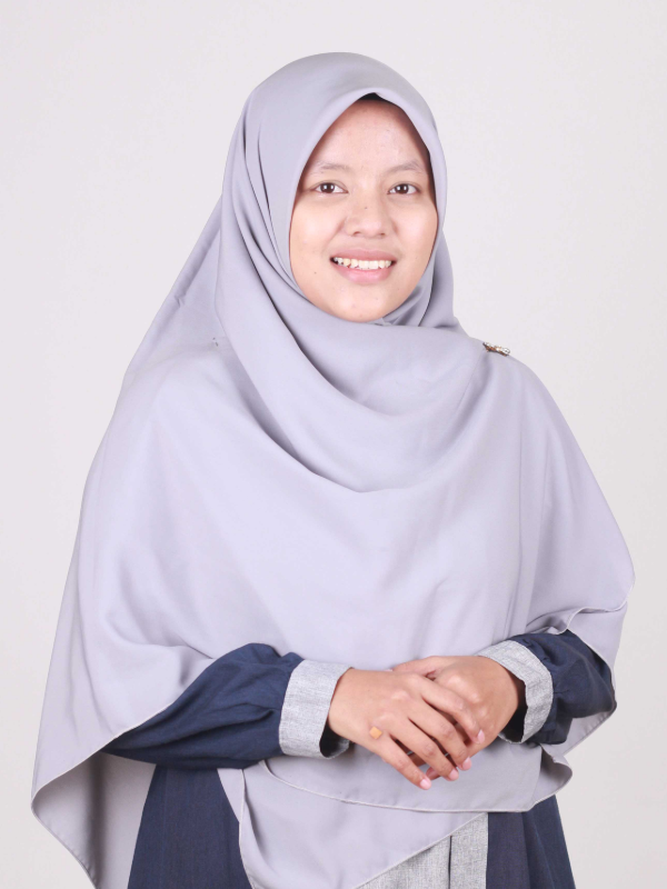Roro Syariati Sani, M.Si